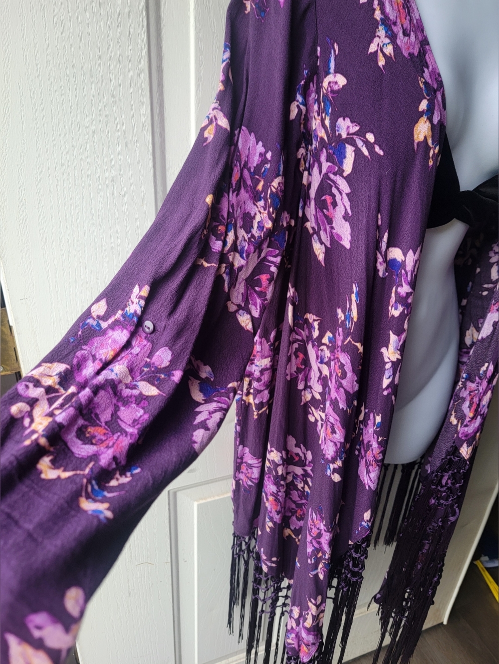 Torrid Floral Long Sleeve Kimono With Purple Tassels - Picture 4 of 5